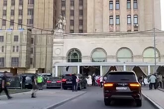 Moskova'da Kafe Yakınında Patlama: 3 Ölü, 15 Yaralı