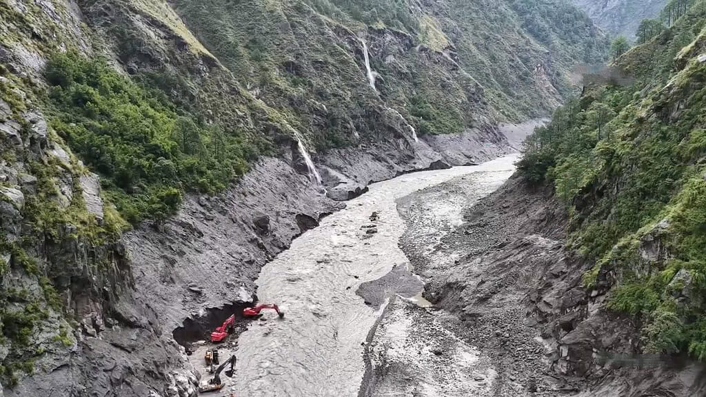 Nepal'deki Selde Can Kaybı 903'e Çıktı: 4 Bin 247 Kişi Kayıp
