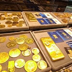 Ons Altın 4 Bin 565 Doları Gördü: Gram 7 Bini Aştı
