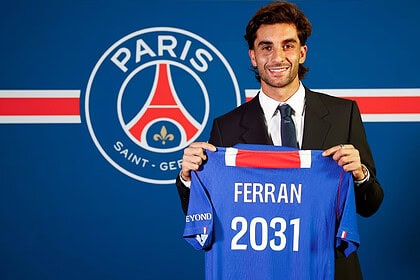 PSG, Ferran Torres'i 2031'e Kadar Kadrosuna Kattı: 9 Numarayı Verdi