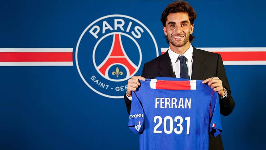 PSG, Ferran Torres'i 2031'e Kadar Kadrosuna Kattı: 9 Numarayı Verdi