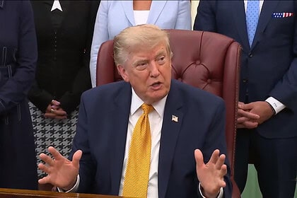 Trump İran'ı Tehdit Etti: "Lider Kadrolarını Yok Etmeden Son Fırsat"