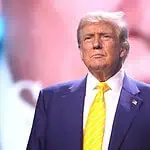 Trump Kanada'ya Yüzde 50'lik Gümrük Vergisini 3 Gün Erteledi