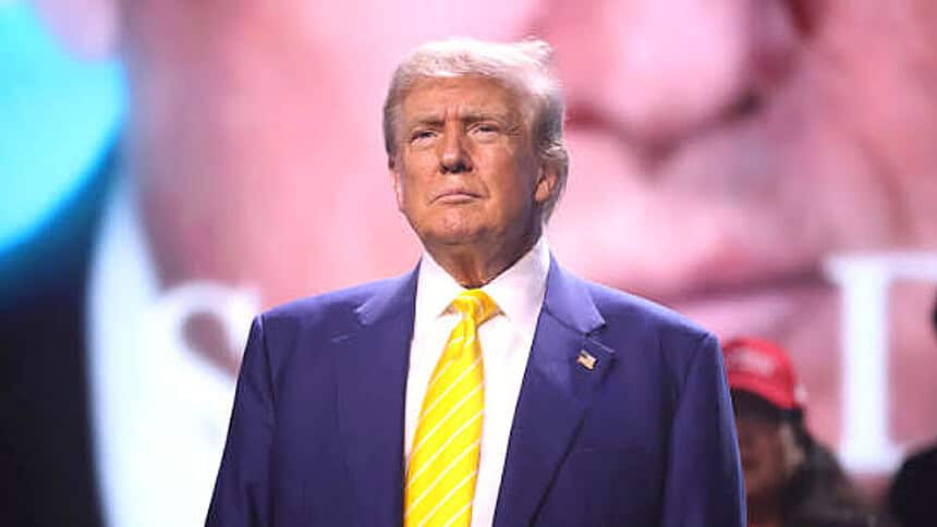 Trump Kanada'ya Yüzde 50'lik Gümrük Vergisini 3 Gün Erteledi
