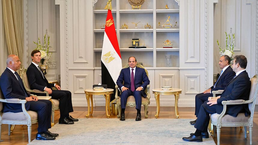 Trump'ın Damadı Kushner Sisi ile Gazze'yi Görüştü: Hamas Heyetiyle Temas Bekleniyor