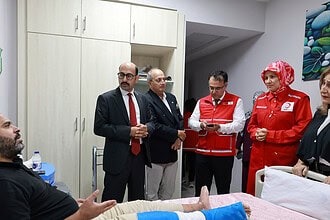Türk Kızılay Gazze'deki İki Hastaneye 10,5 Milyon Liralık Tıbbi Destek Gönderdi
