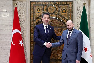 Türkiye ile Suriye Fosfatta El Sıkıştı: Demiryolu ve Tesis Yolda