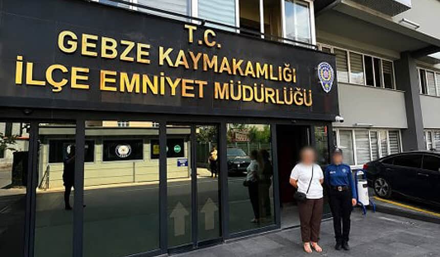17 Yıl Hapis Cezası Bulunuyordu: Uyuşturucu Ticaretinden Aranan Kadın Firari Tutuklandı!