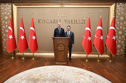 İçişleri Bakan Yardımcısı Mehmet Cangir Kocaeli Valiliği'ni Ziyaret Etti!