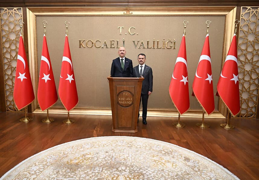 İçişleri Bakan Yardımcısı Mehmet Cangir Kocaeli Valiliği'ni Ziyaret Etti!