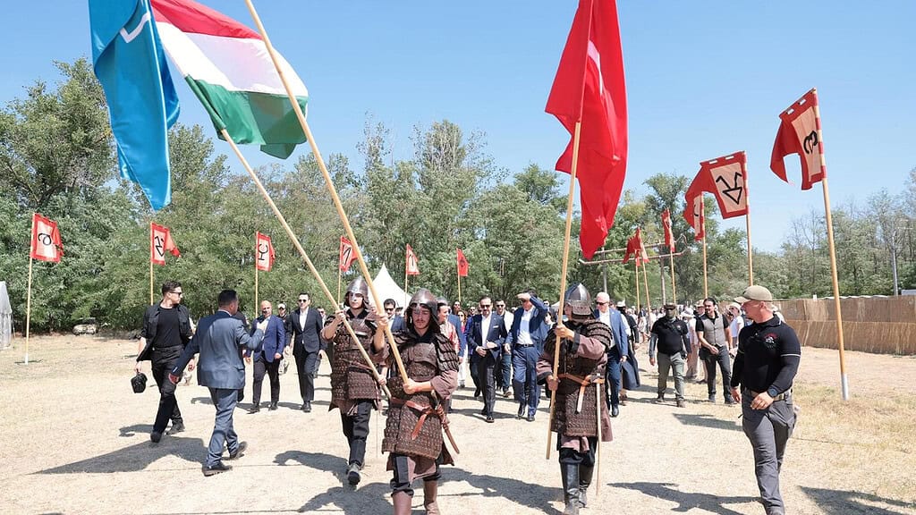 Zorlu Macaristan'da Konuştu: TDT'nin Ekonomisi 2,6 Trilyon Dolara Ulaştı