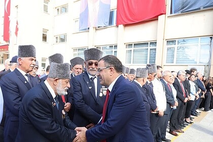 Derince’de 19 Eylül Gaziler Günü Törenlerle Kutlandı: Kahraman Gaziler Yelken Kafe’de Buluştu!