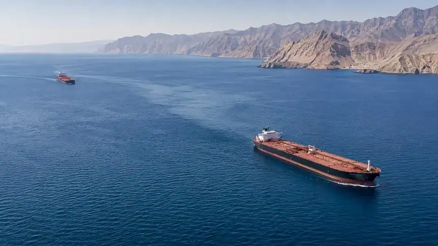 ABD Hürmüz Boğazı’nda 900 milyon varilden fazla ham petrol taşınmasını kolaylaştırdık