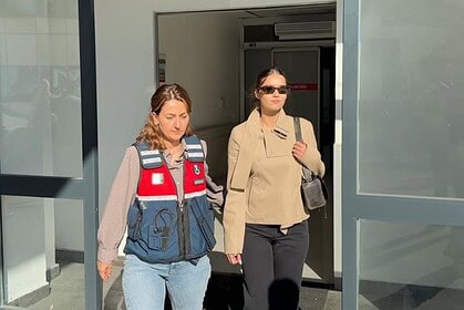 Afra Saraçoğlu Sağlık Kontrolünden Geçirildi