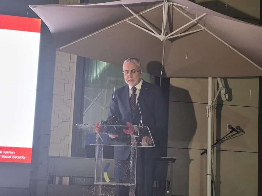 Bakan Işıkhan Türkiye ve Ukrayna Arasındaki Dostluk ve Dayanışmanın Önümüzdeki Yıllarda Daha Da Güçleneceğine İnanıyoruz