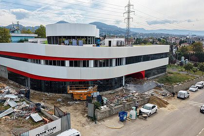 Başiskele'de Çocuk Kütüphanesi, Oyuncak Müzesi ve Etüt Merkezi Çalışmaları Sürüyor!