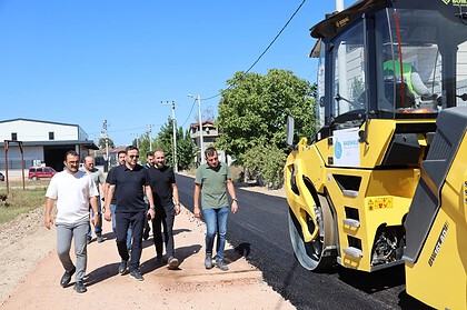 Başiskele'de Mahallelerin Çehresi Değişiyor: Başkan Yasin Özlü Asfalt Ve Kaldırım Çalışmalarını İnceledi