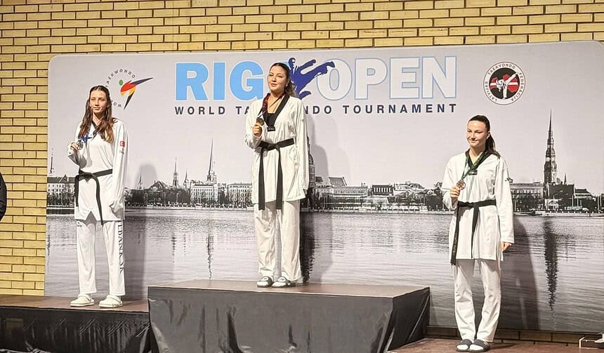 Kocaeli Kağıtsporlu Ceren Çetinel Riga Open Taekwondo Şampiyonası'nda Şampiyon Oldu!
