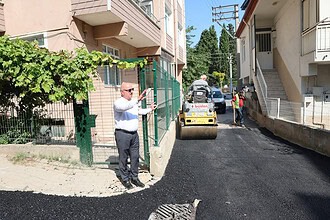 Darıca’da Asfalt Mesaisi Hafta Sonu Da Sürüyor: Muzaffer Bıyık Çalışmaları Yerinde İnceledi!