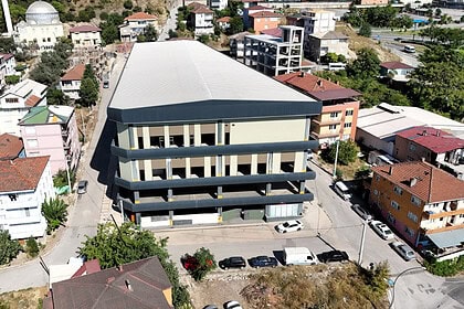 Dilovası Belediyesi Yeni Hizmet Binasında Sona Gelindi: Katlı Otopark Dönüştürüldü!