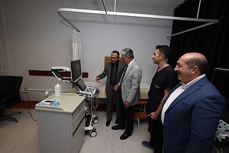 Dilovası Devlet Hastanesine Renkli Ultrason Cihazı Desteği: Belediyeden Sağlığa Önemli Katkı!