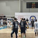 Dursun Ali Arslan anısına düzenlenen turnuvada ilk gün heyecanı