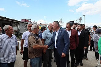 Başkan Büyükakın Karamürsel Ereğli Balıkçı Barınağı'nda: Yeni Av Sezonunda Balıkçılara Tam Destek!
