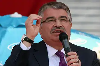 Eski Bakan Şahin, Adli Kontrol Tedbiri İle Serbest Bırakıldı