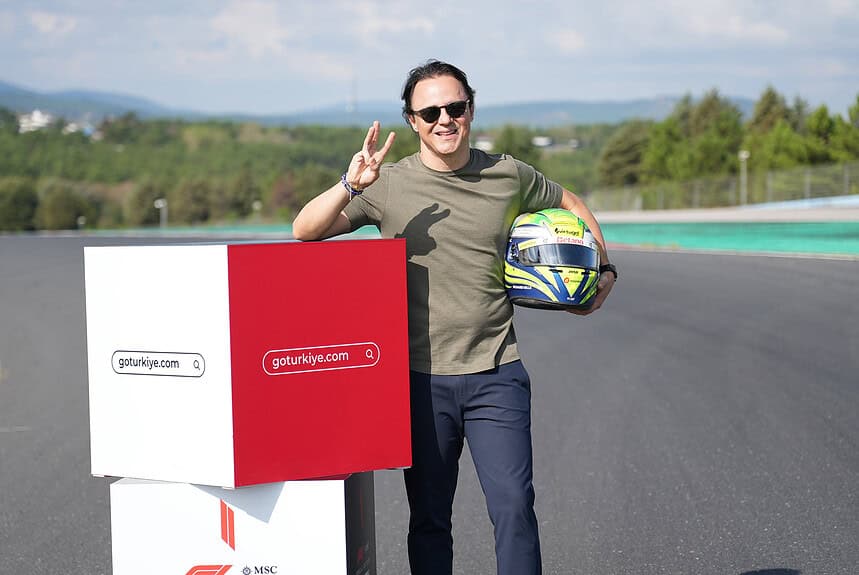 20 yıl sonra İstanbul Park’ta: Felipe Massa ilk F1 zaferini kazandığı piste döndü!