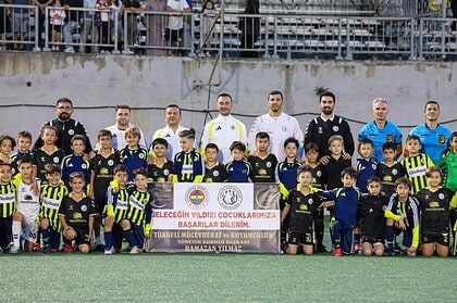 Fenerbahçe altyapısı Darıca’da hazırlık maçlarına çıktı