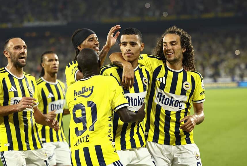 Fenerbahçe'nin Şampiyonlar Ligi Kadrosu Açıklandı