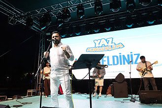 Gebze Millet Bahçesi'nde Yaza Veda Okula Merhaba Etkinliği: Onur Erol Konseri Ve Bilim Gösterisi!