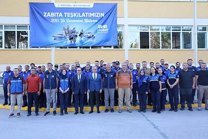 Kocaeli Büyükşehir Genel Sekreteri Hayri Baraçlı Zabıta Teşkilatı'nın 200. Yılını Telsiz Anonsuyla Kutladı!
