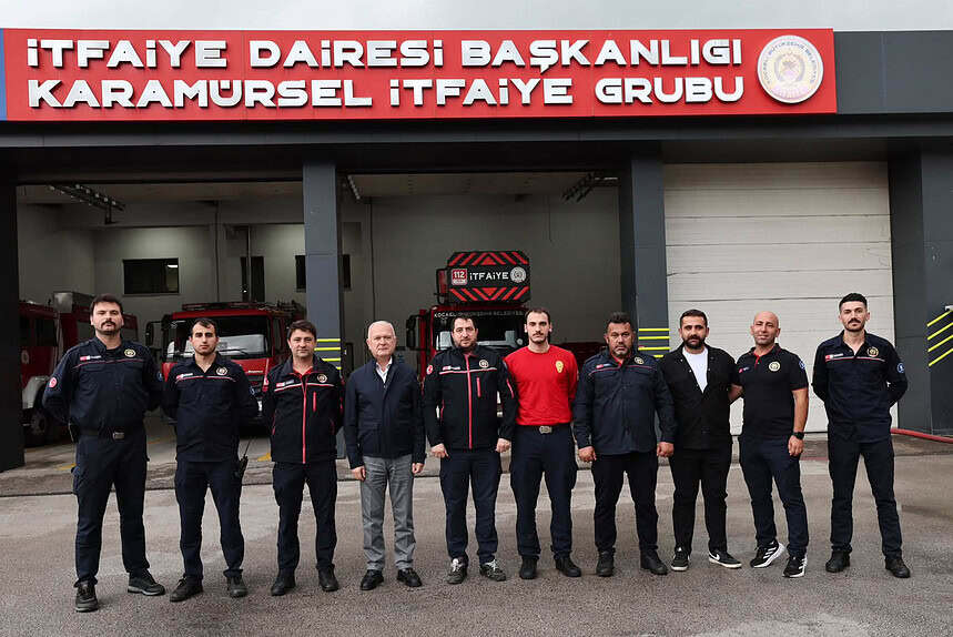 Başkan Ahmet Çalık'tan Karamürsel İtfaiye Grup Amirliği'ne Ziyaret