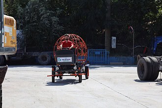 İzmit Belediyesi Kendi Üretiyor Kent Kazanıyor: Taşınabilir Çadır Ve Elektrikli Fayton İmal Edildi!