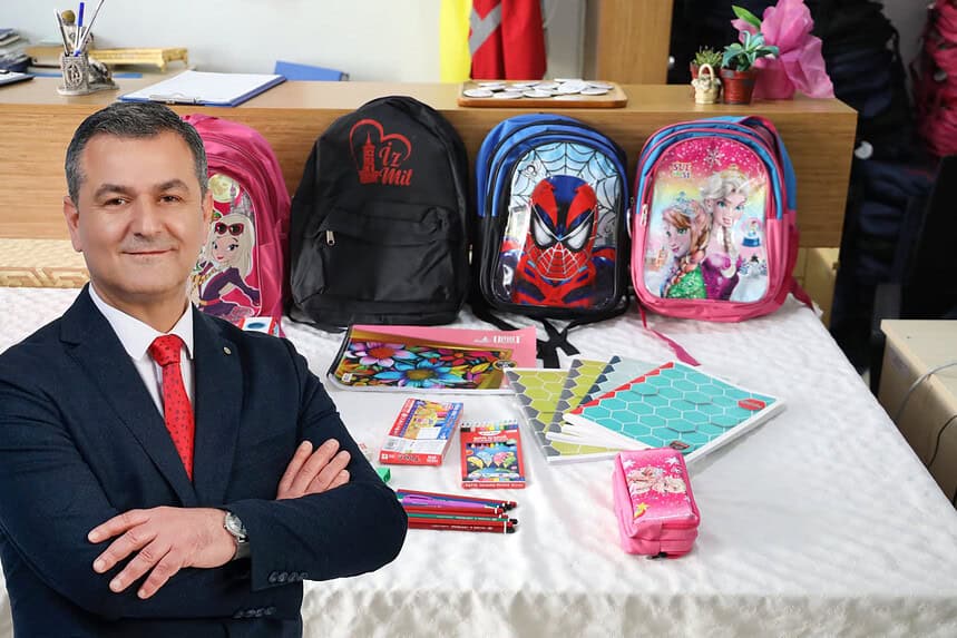 İzmit Belediyesi'nden Yeni Eğitim Yılı Öncesi Ailelere Nefes Aldıran Destek! Çantalar Ve Bütün Malzemeler Hazırlandı!