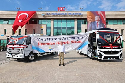 Kocaeli Karamürsel’de Ulaşım Ve Temizliğe Dev Yatırım: Başkan Çalık Yeni Araçları Hizmete Sundu