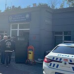Kocaeli'de 10 Yıldır Aranan Firari Dükkanında Yakalandı, Kelepçeye İtiraz Etti