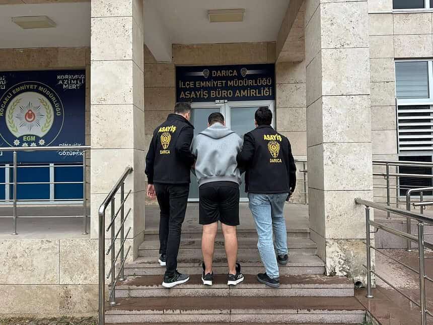 Kocaeli'de 26 Farklı Suçtan 50 Yıl Hapis Cezası Vardı, Yakalandı