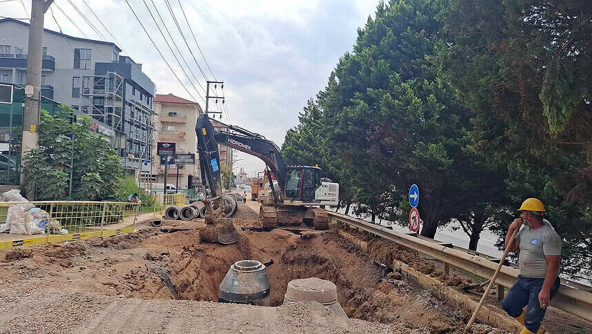 Körfez'de Altyapı Hamlesi: Cahit Zarifoğlu Ve Hamit Kaplan Caddeleri Yenileniyor