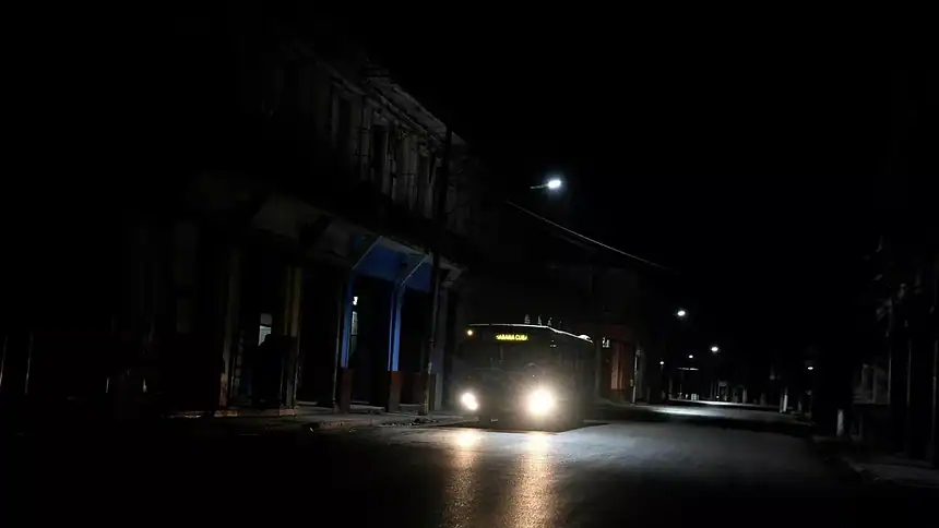 Küba’da Ülke Genelinde Elektrik Kesintisi