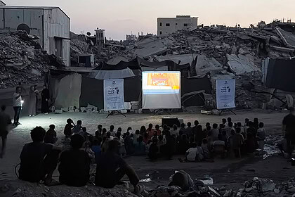 Savaşın Gölgesinde Küçük Kanatlar Mucizesi! Gazze'de Yıkımın Ortasında Beyaz Perde Kuruldu!