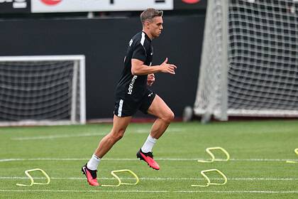 Beşiktaş'ta Leandro Trossard Şoku: Topuk Kemiğinde Ödem Tespit Edildi!