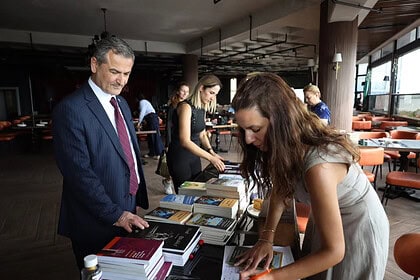 KYÖD'lü Yazarlar Okurlarıyla Buluştu, Lütfü Obuz Etkinliğe Katıldı!