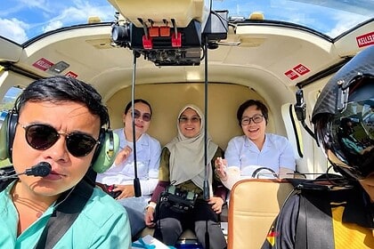 Malezya'da Sağlık Ekibini Taşıyan Helikopter Düştü 5 Ölü