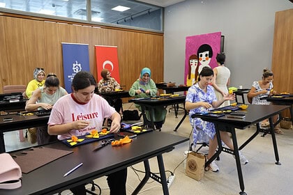 Moda Akademisi’nde hayal gücü kumaşla buluşuyor