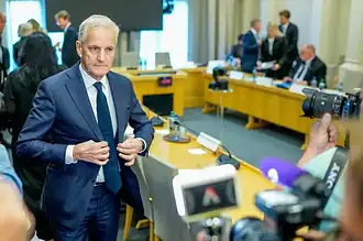 Norveç Parlamentosu Devletin En Üst İsimlerine Uzanan Epstein Skandalını Mercek Altına Aldı