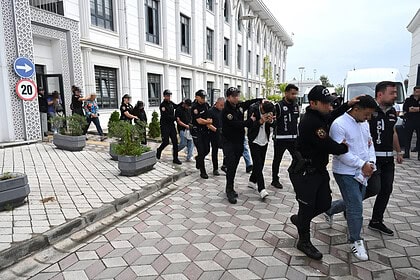 Kocaeli Merkezli 4 İlde Dev "Sokaklar Güvende" Operasyonu: 14 Gözaltı, 7 Tutuklama!