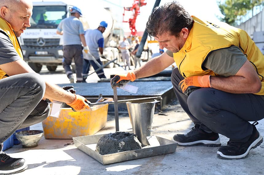 Kocaeli Büyükşehir Belediyesi Laboratuvarına TÜRKAK’tan Uluslararası Akreditasyon Tescili!