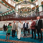 Başkan Büyükakın Karamürsel'de Vatandaşlarla Bir Araya Geldi: Çalışmaları Yerinde İnceledi!